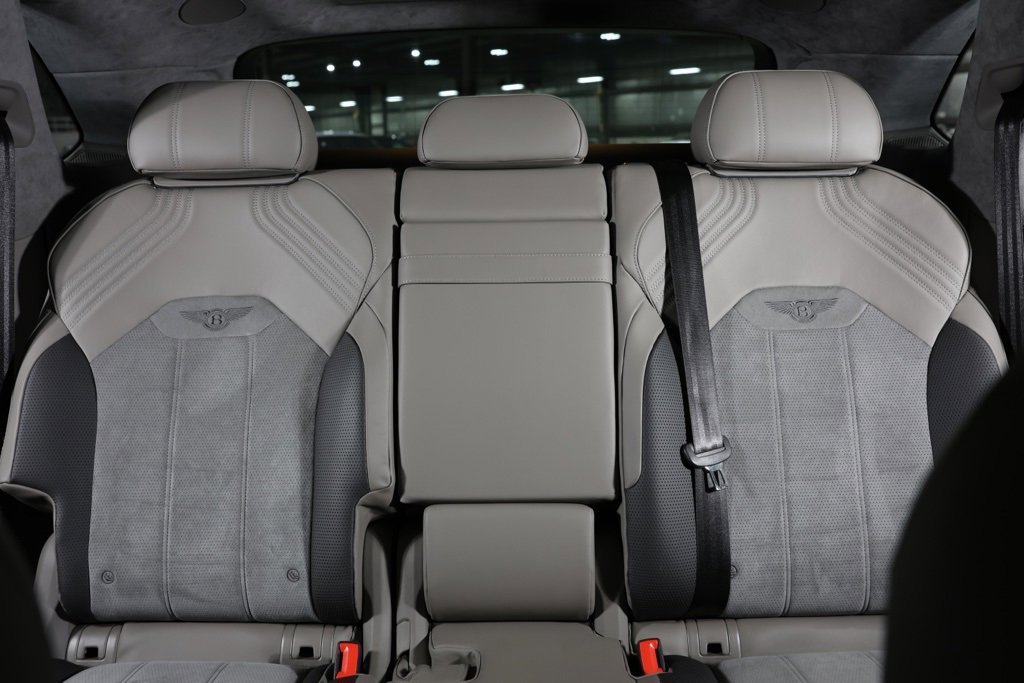 Used 2022 Bentley Bentayga image 8