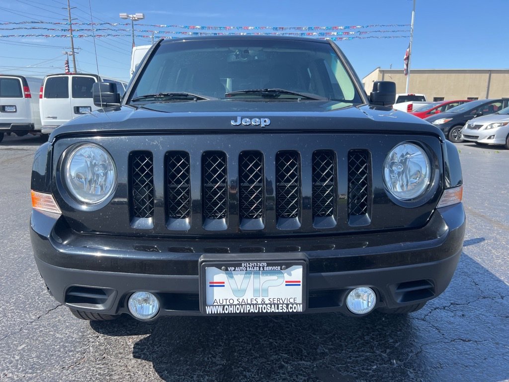 Used 2016 Jeep Patriot Sport image 2
