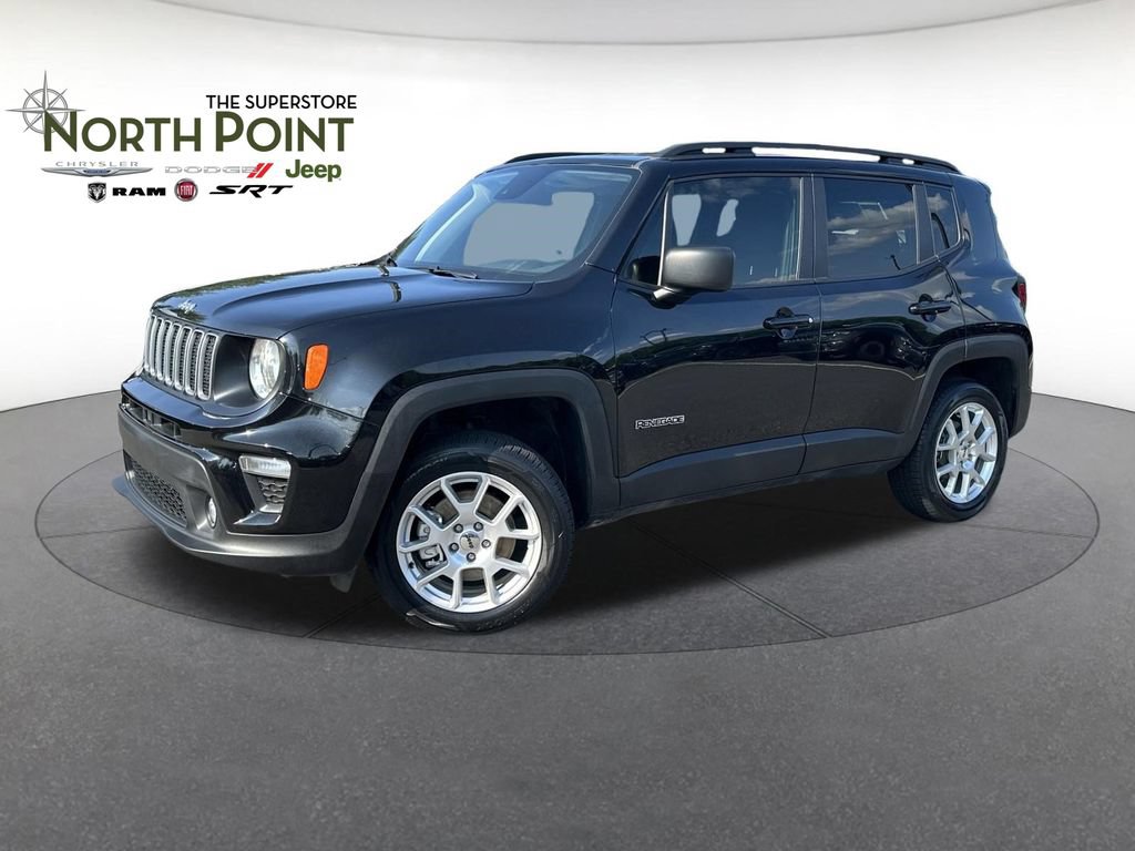 Certified 2022 Jeep Renegade Latitude AWD/4WD image 1