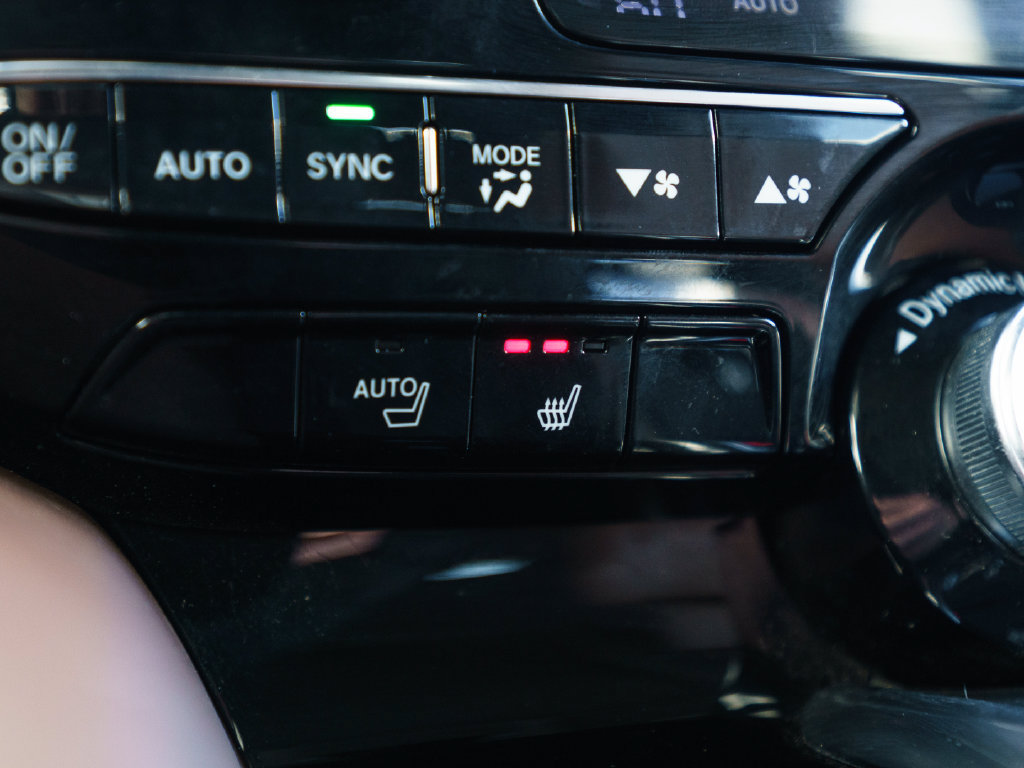 Certified 2025 Acura MDX w/ Technology Package AWD/4WD image 31