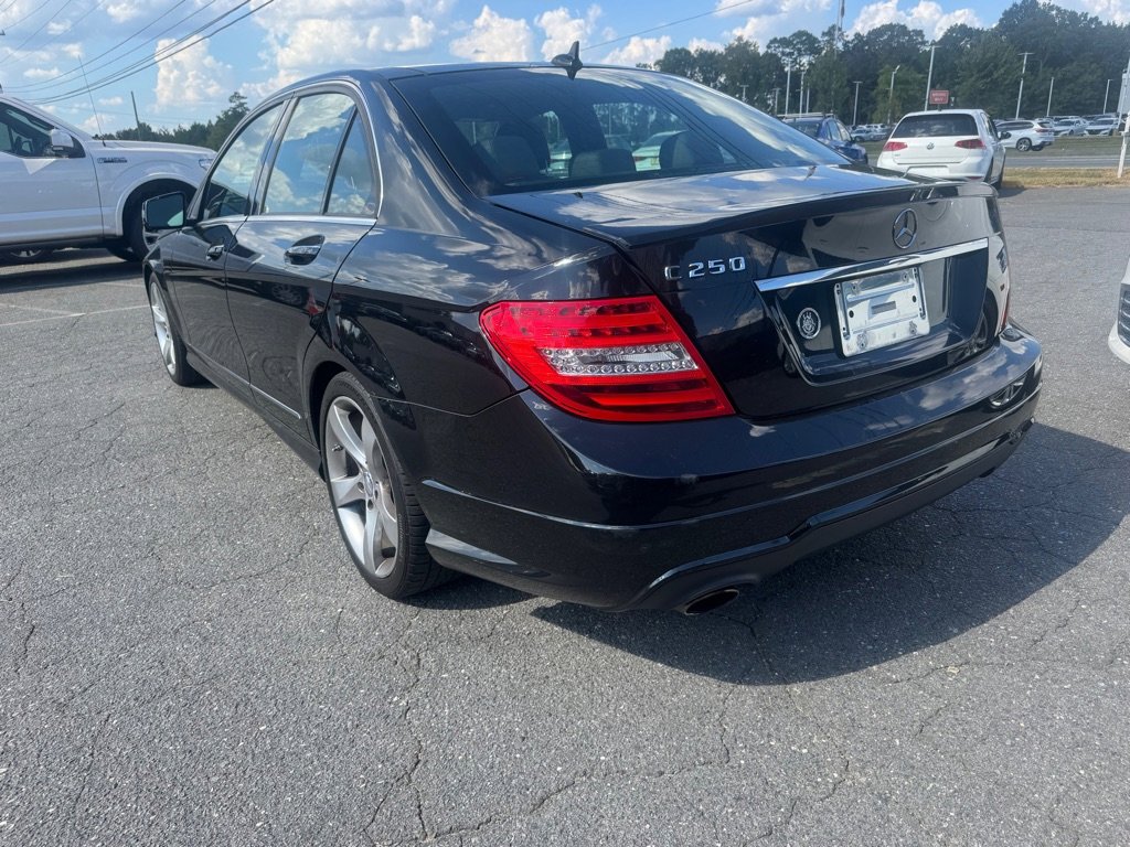 Used 2014 Mercedes-Benz C 250 Sedan image 4