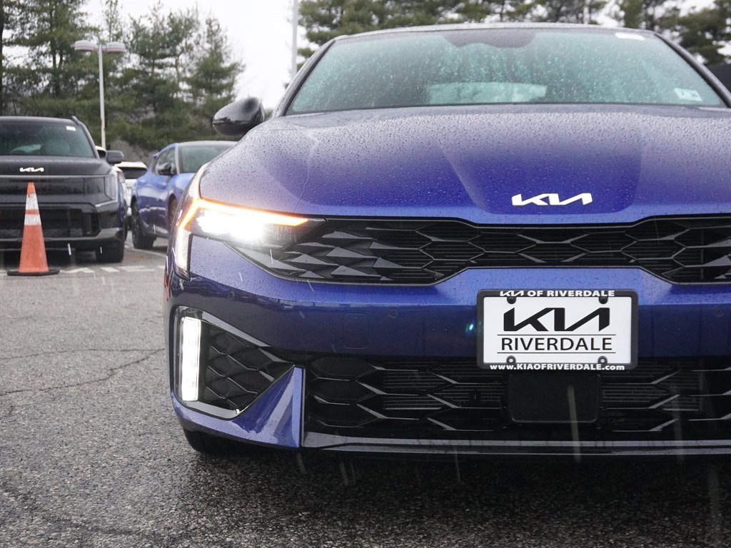 Used 2025 Kia K5 GT-Line w/ GT-Line Premium Package image 16