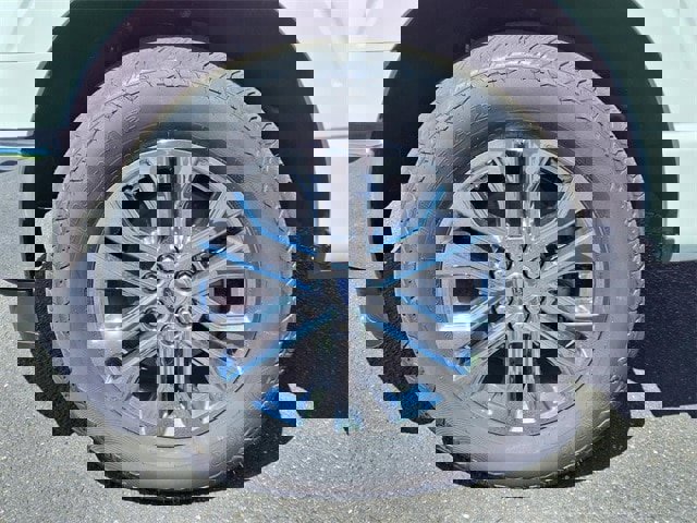 New 2025 Ford F150 Lariat w/ Equipment Group 502A High image 9