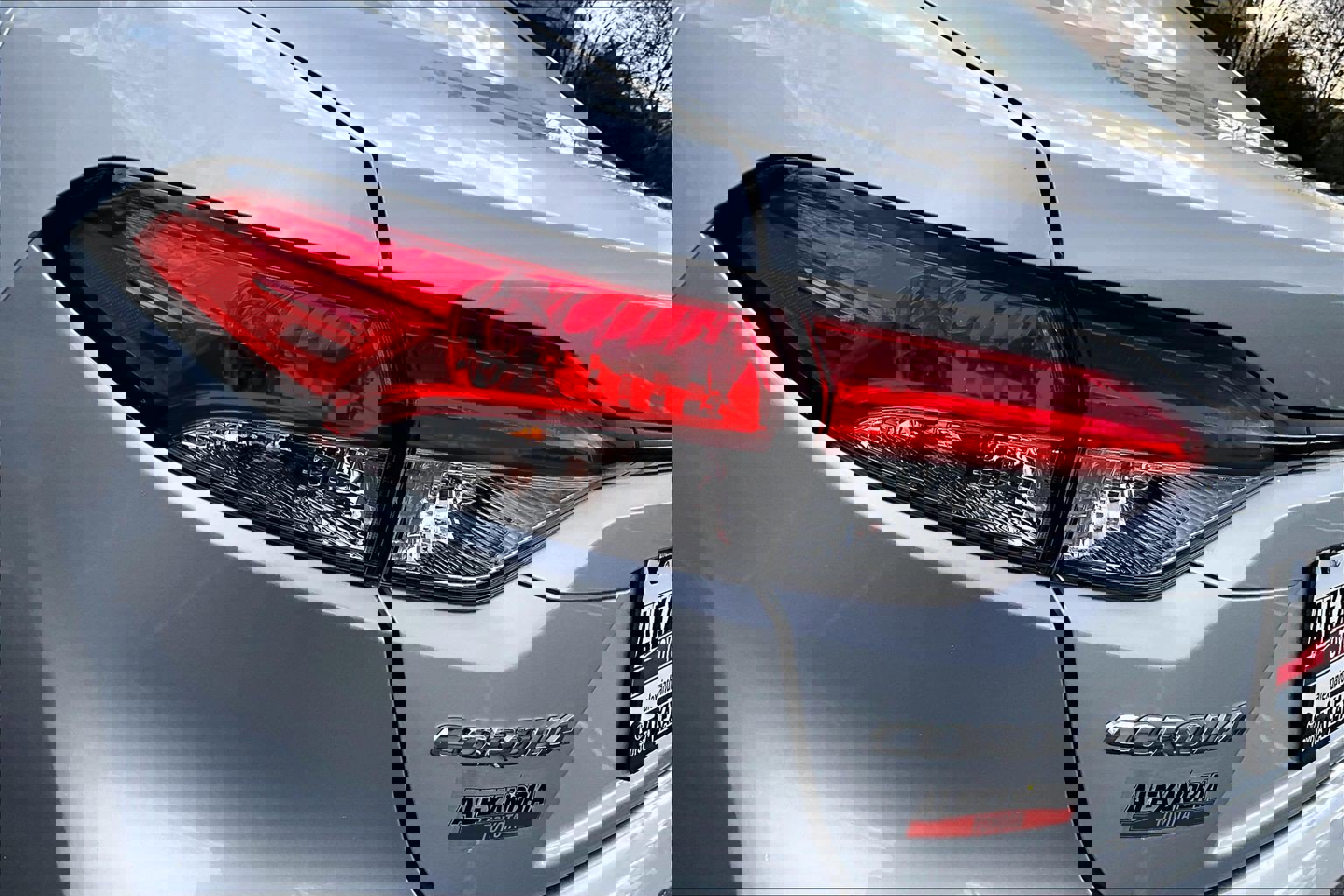 Used 2022 Toyota Corolla LE image 27