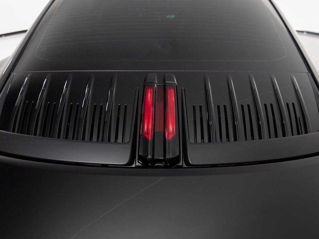 Certified 2025 Porsche 911 Carrera image 21