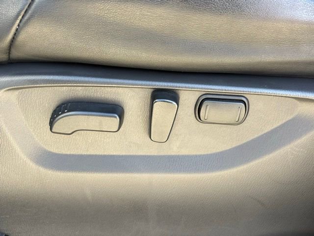 Used 2024 Nissan Armada SV image 12