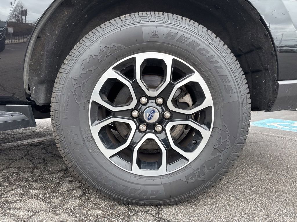 Used 2024 Ford Expedition XLT image 47