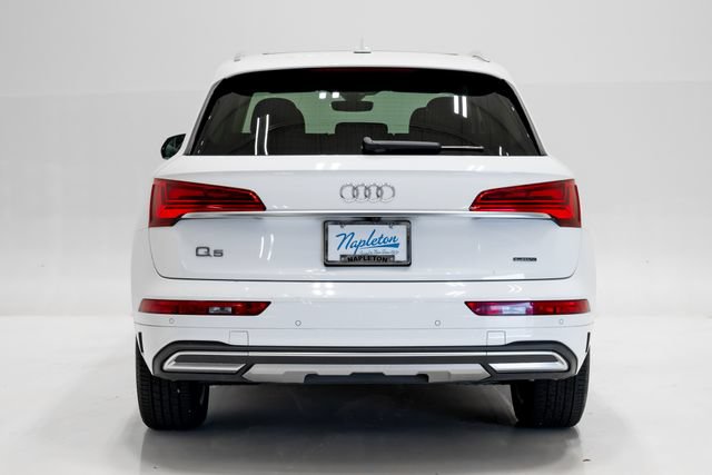 Used 2021 Audi Q5 2.0T Premium w/ Convenience Package AWD/4WD image 31