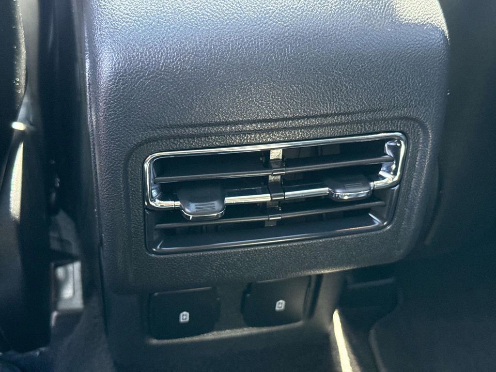 Used 2025 Lincoln Corsair Grand Touring w/ Equipment Group 301A image 12