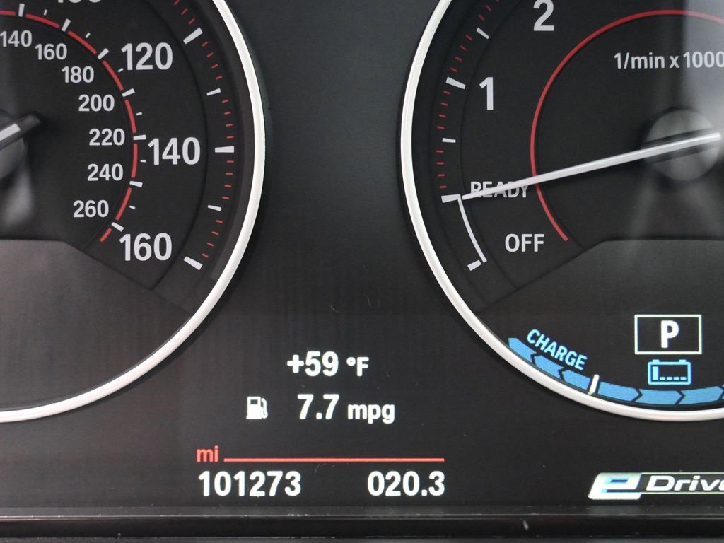 Used 2018 BMW 330e image 15