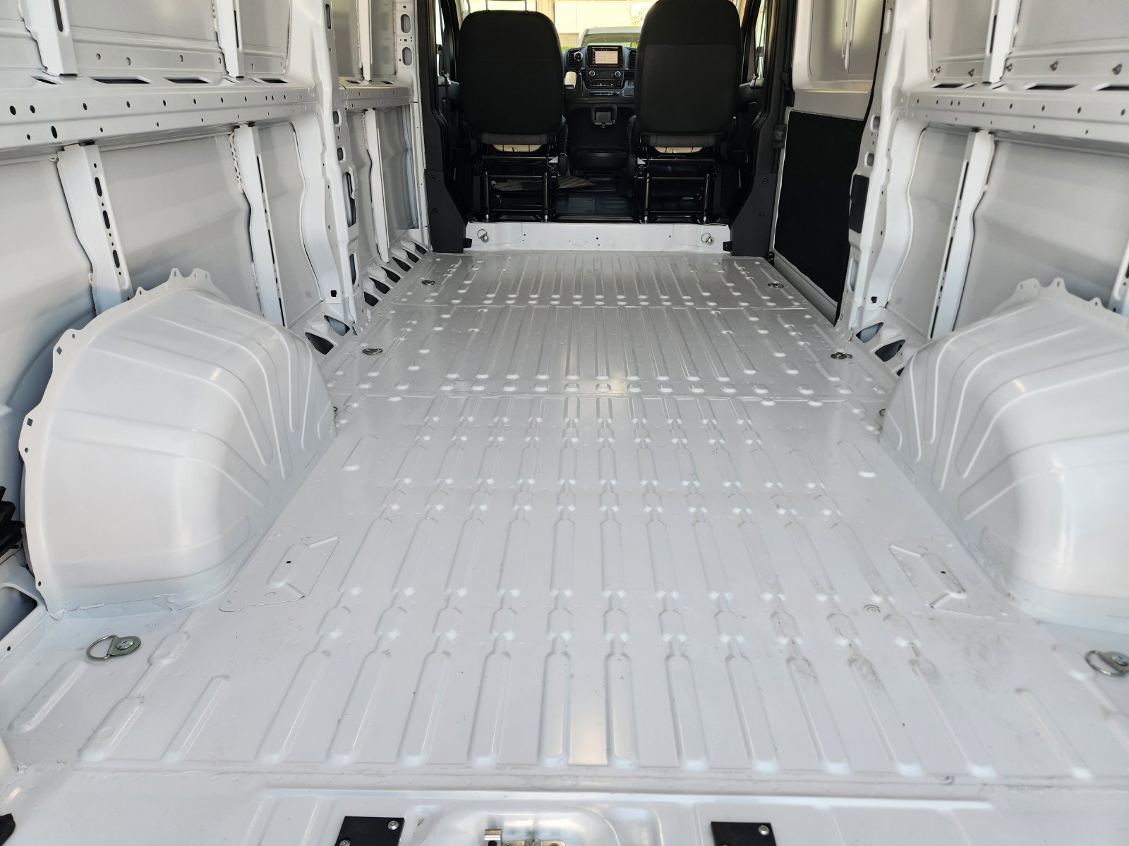 New 2026 RAM ProMaster 2500 w/ Safety Group FWD image 25