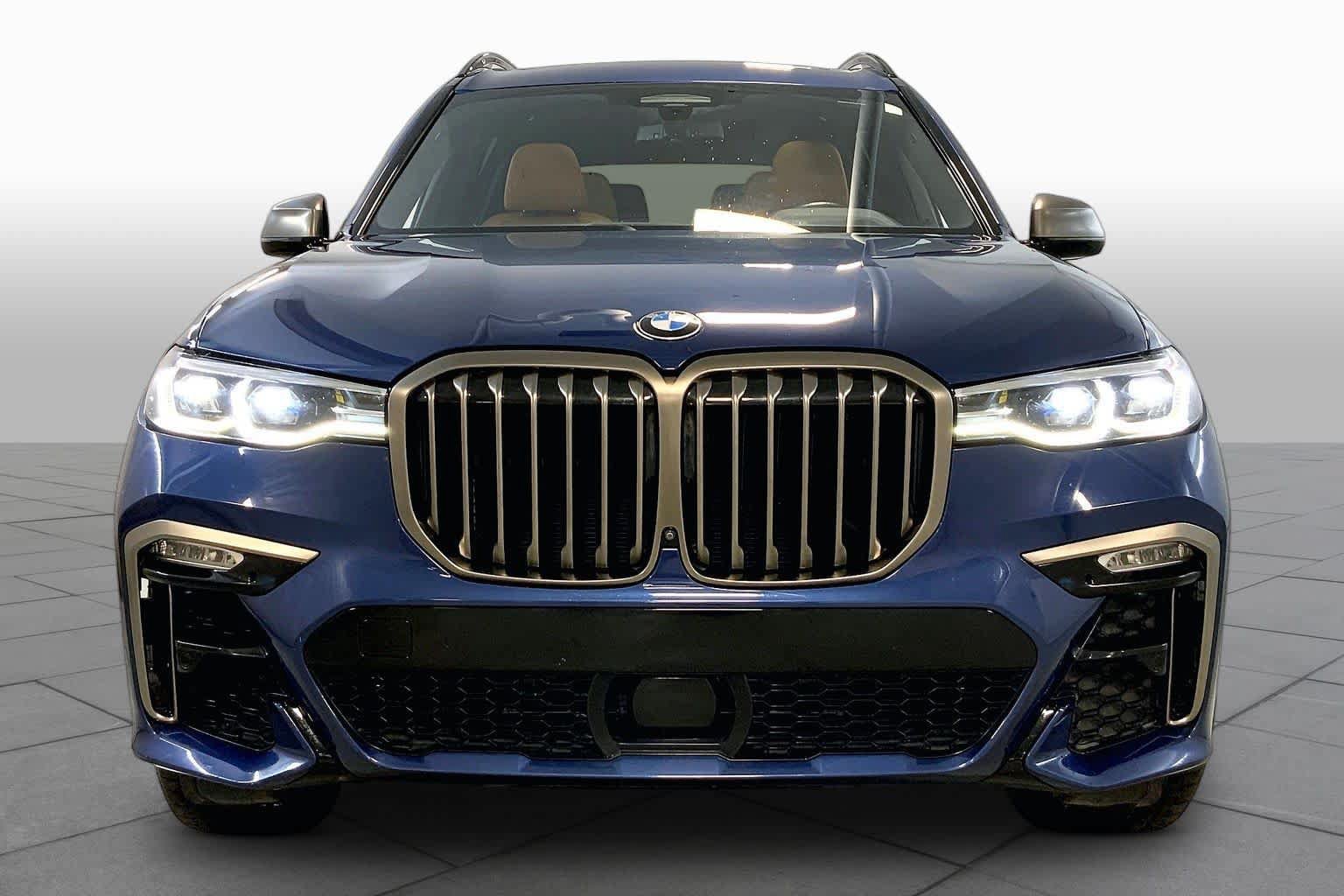 Used 2022 BMW X7 M50i AWD/4WD image 2