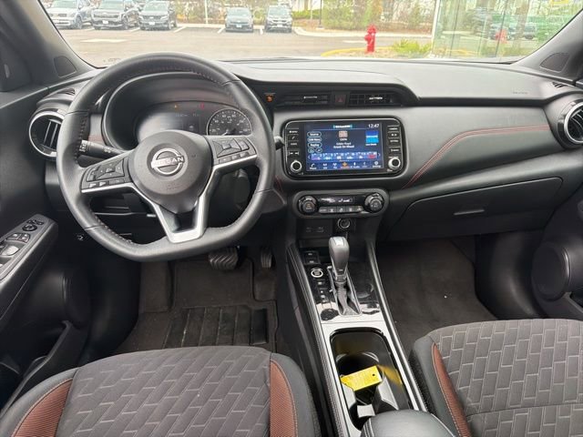 Used 2023 Nissan Kicks SR w/ Interior Electronics Package image 7