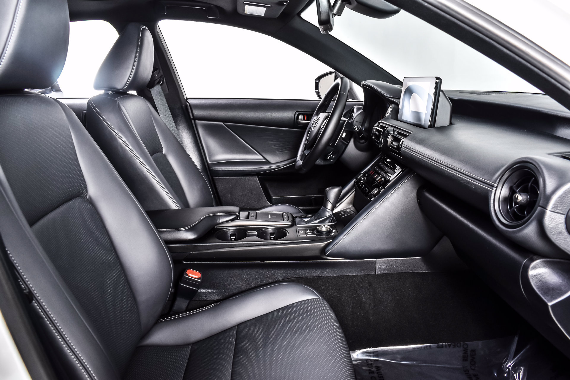 Used 2023 Lexus IS 300 w/ Premium Package RWD image 23