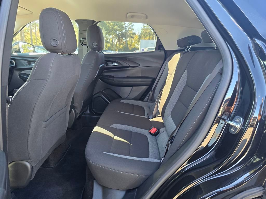 Used 2023 Chevrolet TrailBlazer LT w/ Convenience Package image 25