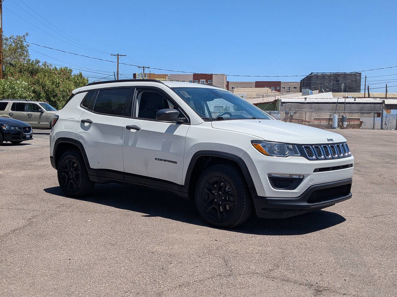 Used 2018 Jeep Compass Sport image 2
