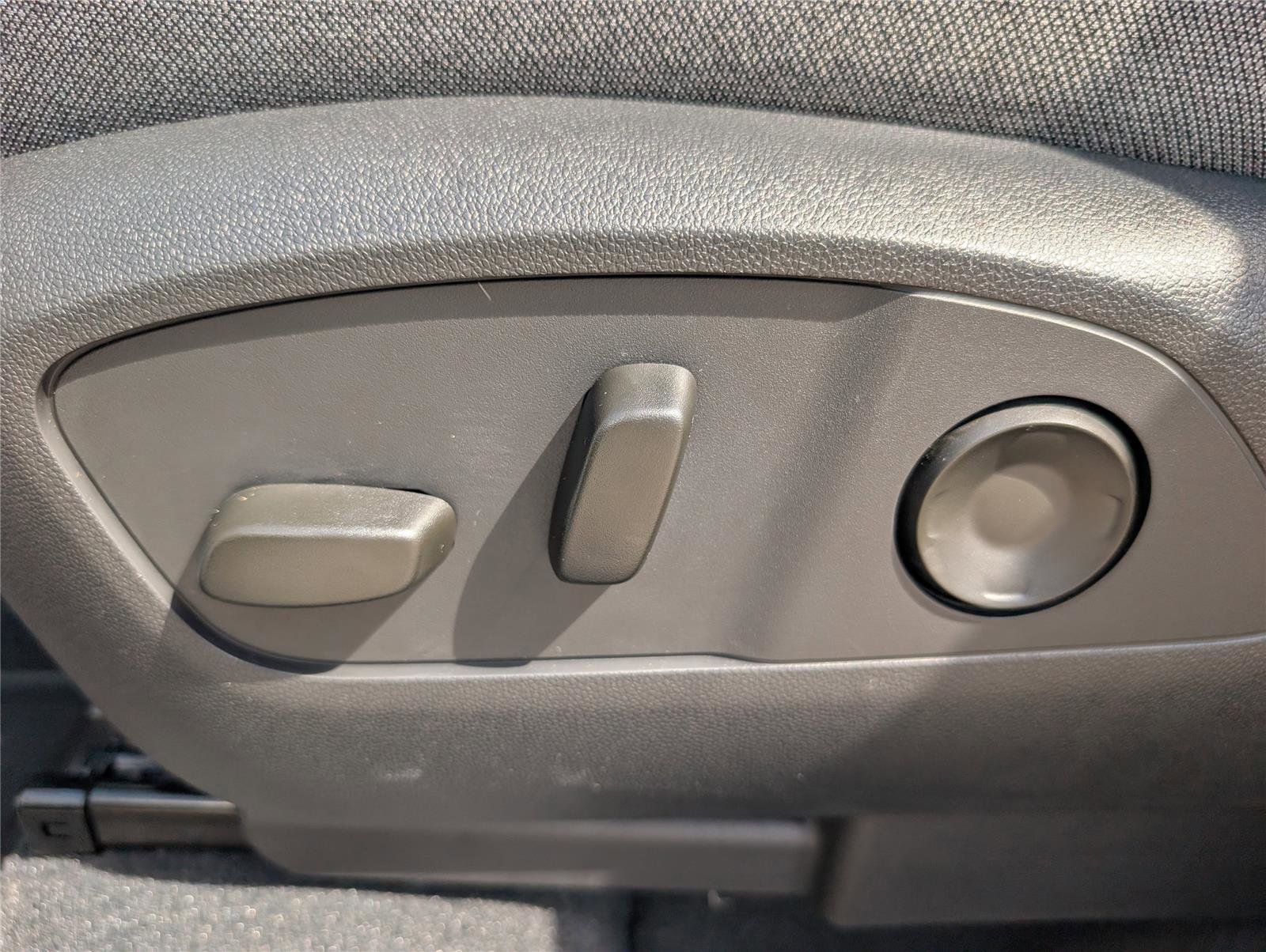 New 2026 GMC Sierra EV Elevation w/ Premium Package image 15