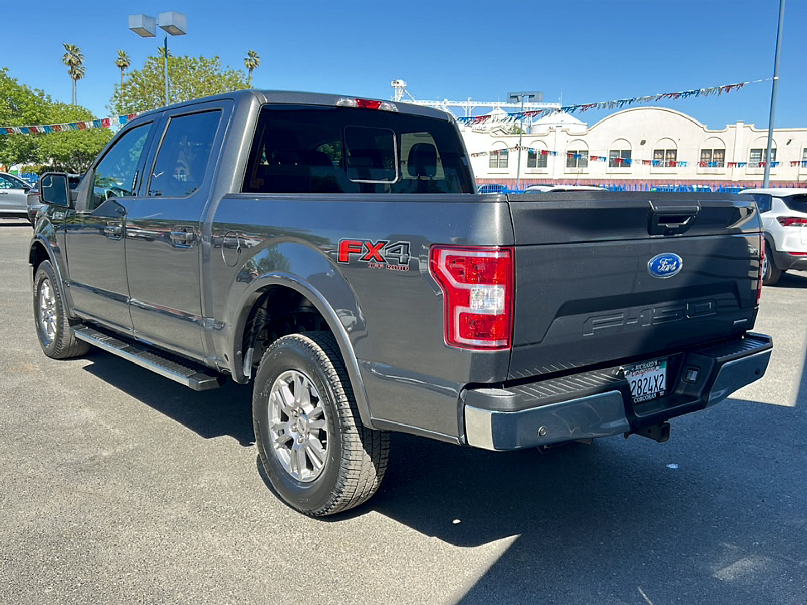 Used 2019 Ford F150 Lariat w/ Max Trailer Tow Package AWD/4WD image 4