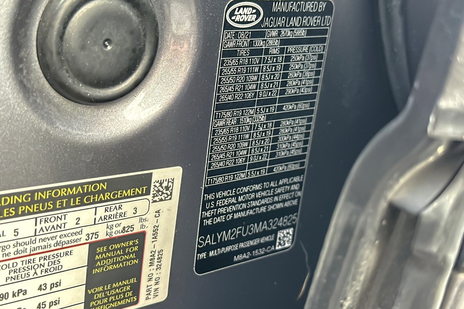 Used 2021 Land Rover Range Rover Velar R-Dynamic HSE image 27