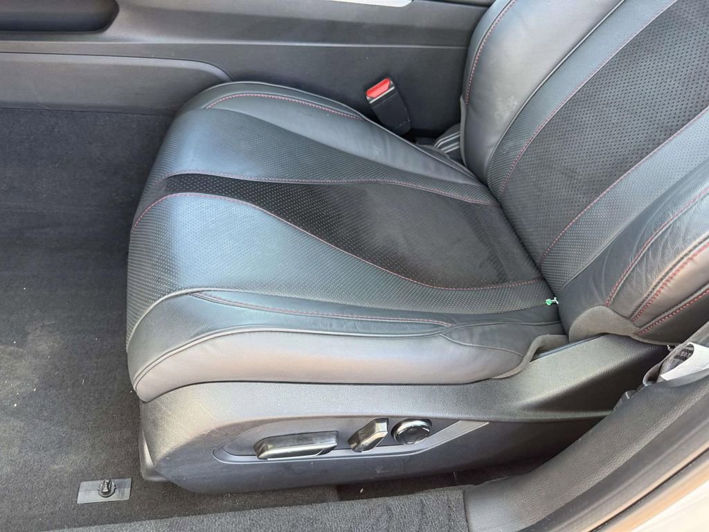Used 2025 Acura TLX SH-AWD w/ A-SPEC Pkg image 13