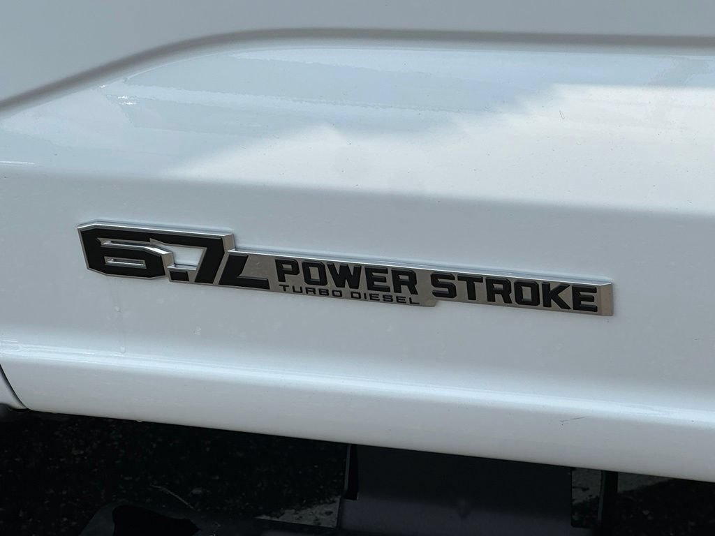 New 2026 Ford F550 4x4 Regular Cab Super Duty image 29