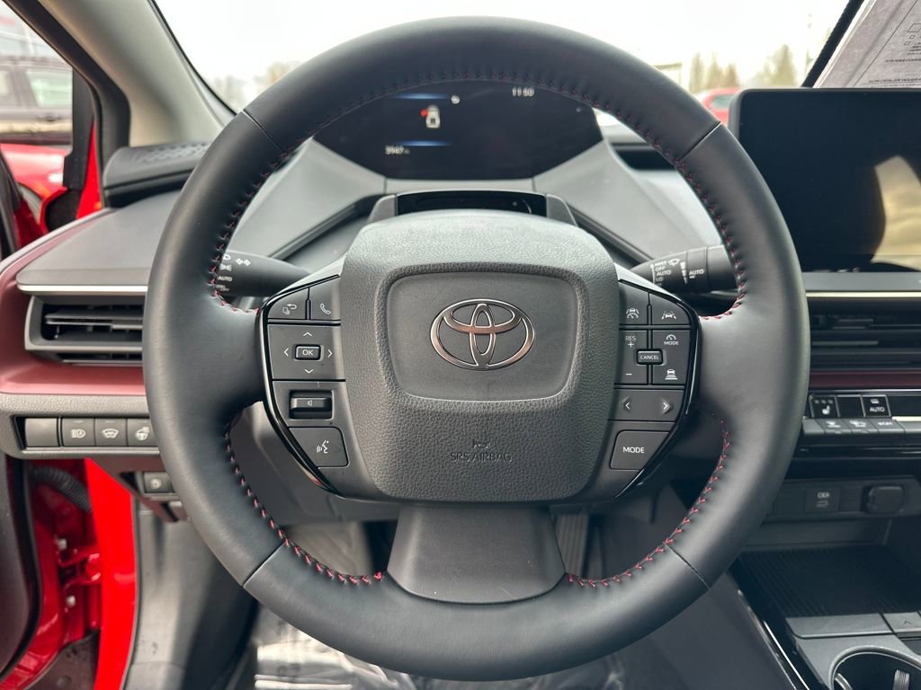 Certified 2025 Toyota Prius Plug-In Hybrid image 18