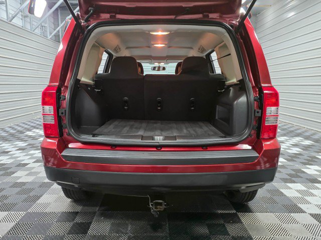Used 2015 Jeep Patriot Sport w/ Power Value Group FWD image 31