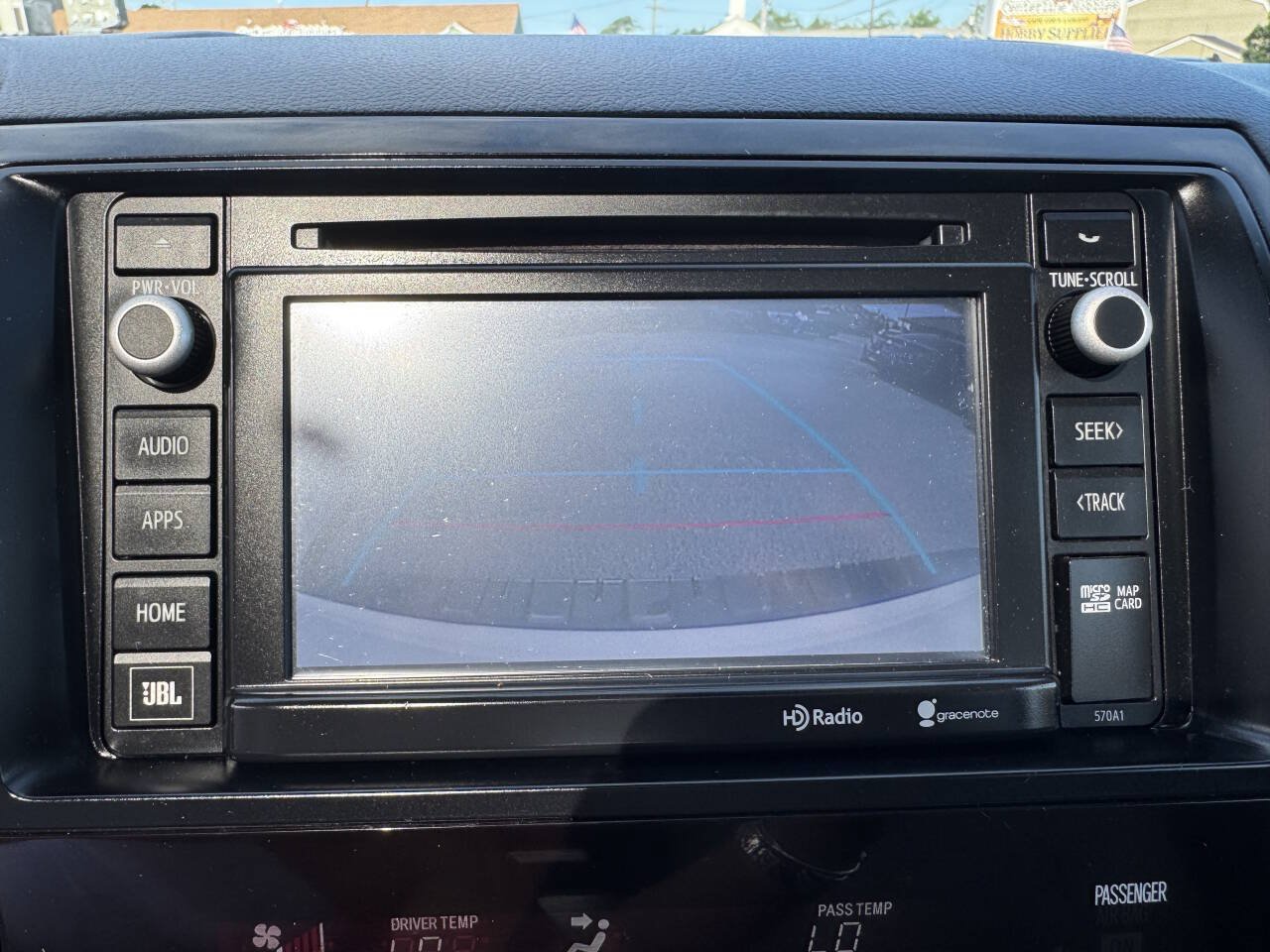 Used 2014 Toyota Sequoia Platinum AWD/4WD image 22