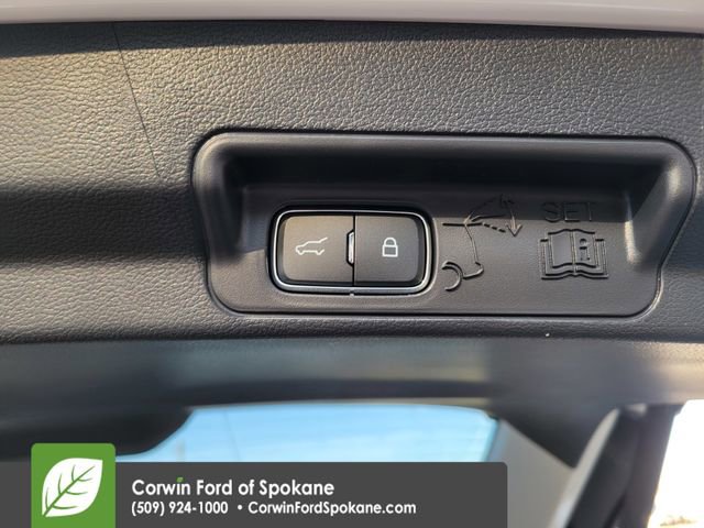 New 2026 Ford Explorer Platinum w/ LUX Leather Package image 22