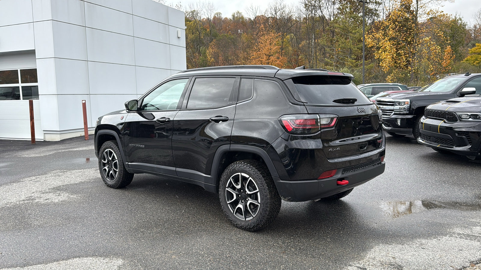 Certified 2024 Jeep Compass Trailhawk w/ Trailhawk Elite Group image 6