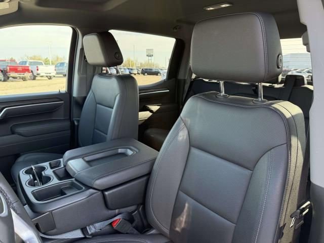 Certified 2026 GMC Sierra 1500 SLT AWD/4WD image 14