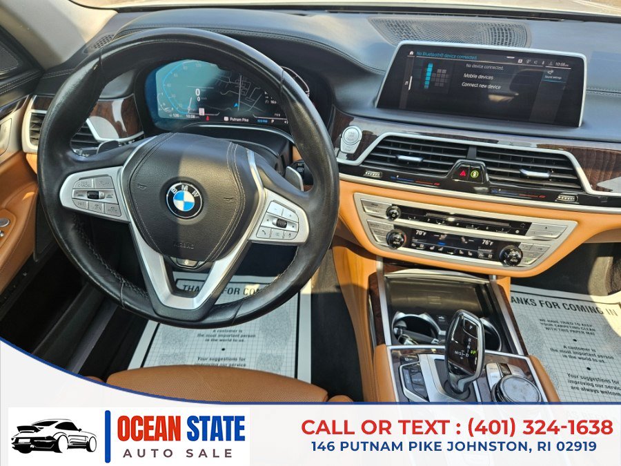 Used 2020 BMW 750i xDrive w/ Executive Package AWD/4WD image 18