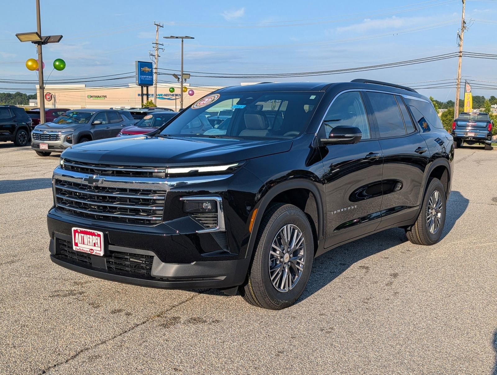New 2026 Chevrolet Traverse LT w/ Driver Confidence Package image 4