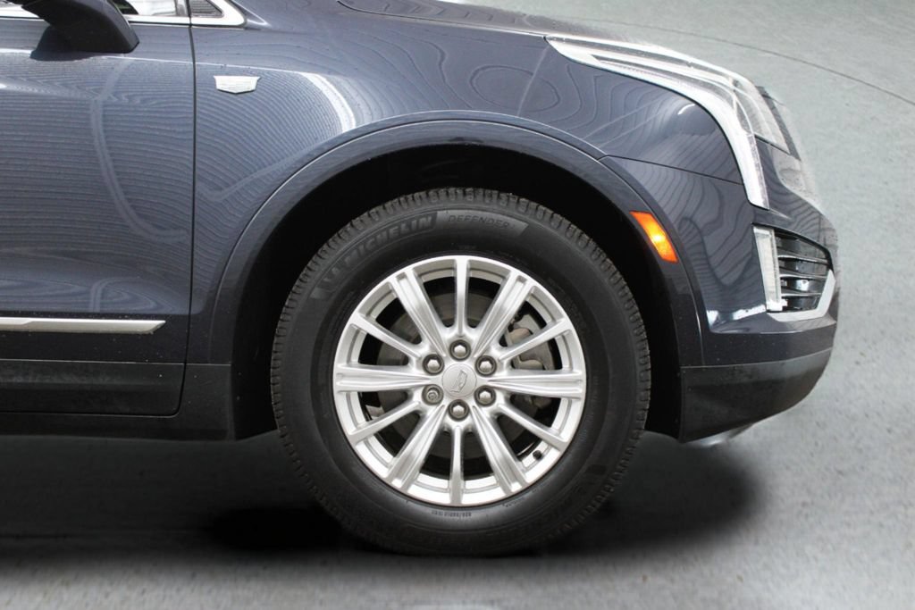 Used 2019 Cadillac XT5 FWD image 14
