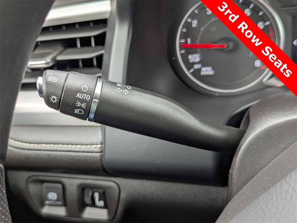 Used 2023 GMC Acadia SLE w/ Driver Convenience Package image 23