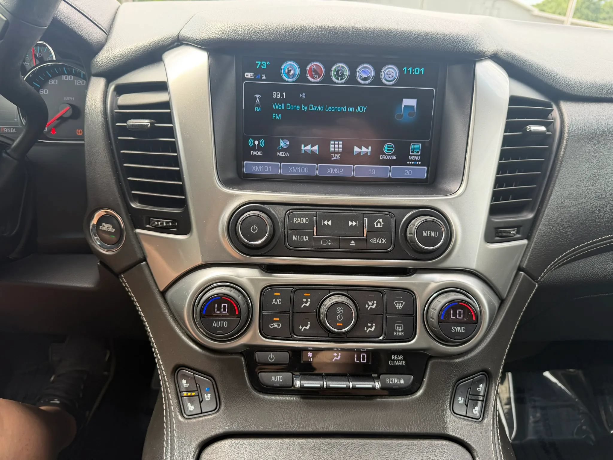 Used 2020 Chevrolet Tahoe Premier AWD/4WD image 23