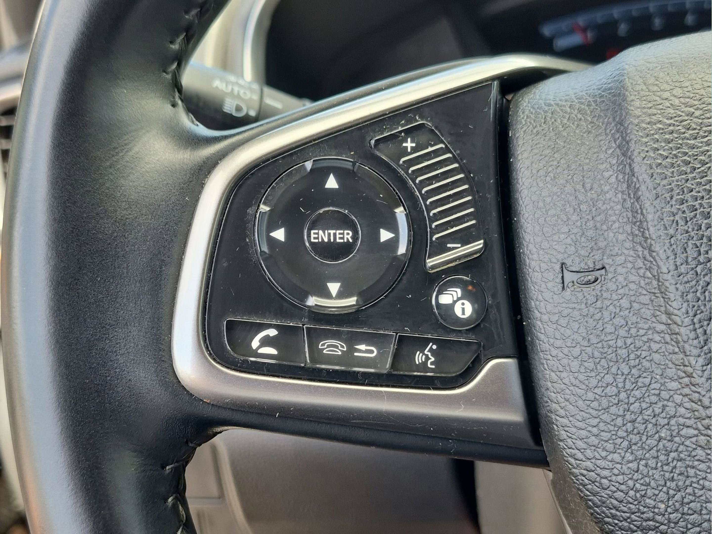 Used 2017 Honda CR-V Touring image 13