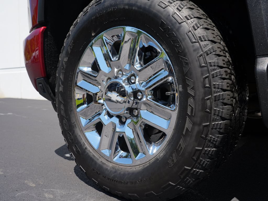 Certified 2024 Chevrolet Silverado 3500 High Country w/ High Country Premium Package AWD/4WD image 36