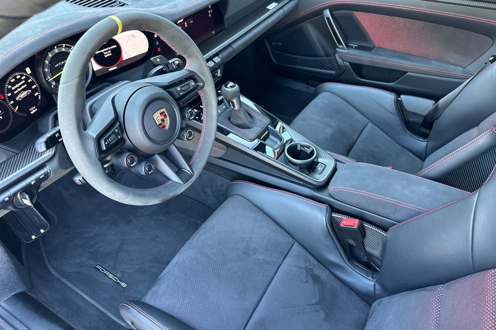 Used 2025 Porsche 911 GT3 RS RWD image 4