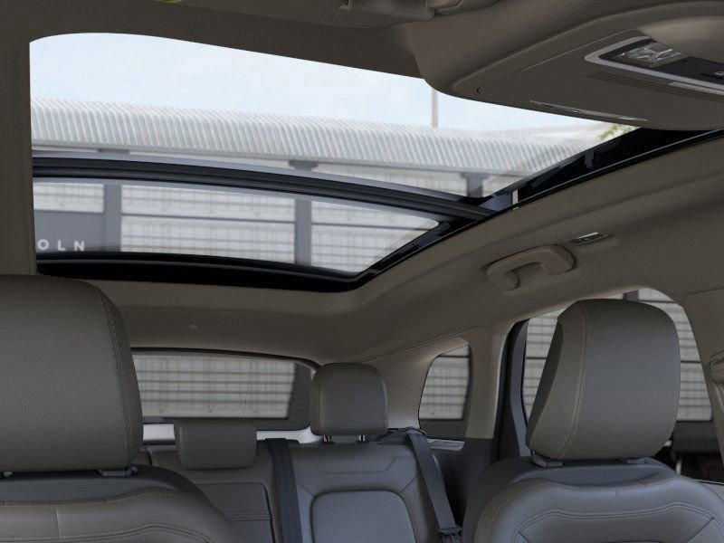 New 2026 Lincoln Corsair Premiere image 22