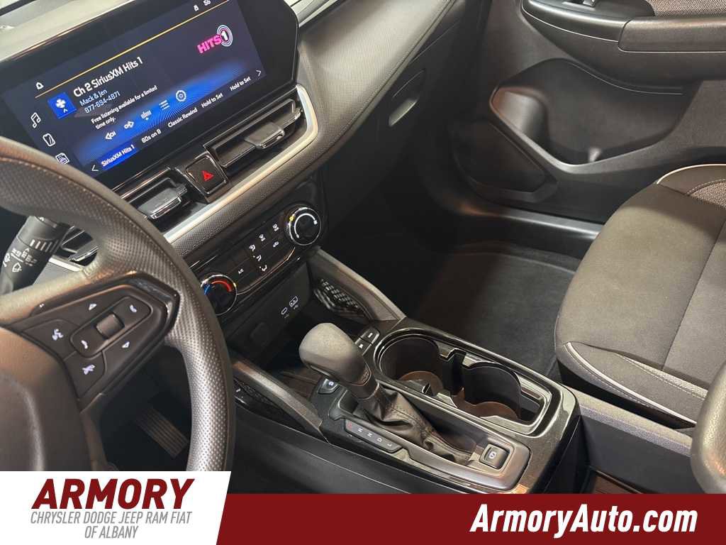 Used 2024 Chevrolet TrailBlazer LT image 16