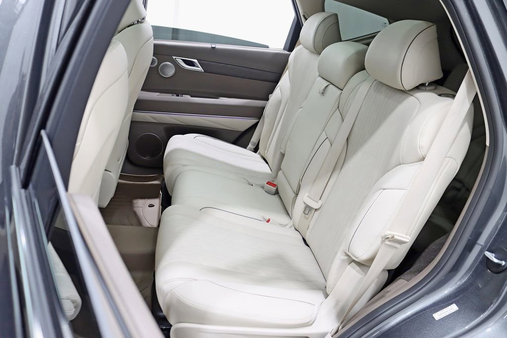 Used 2023 Genesis GV80 3.5T Advanced + image 30