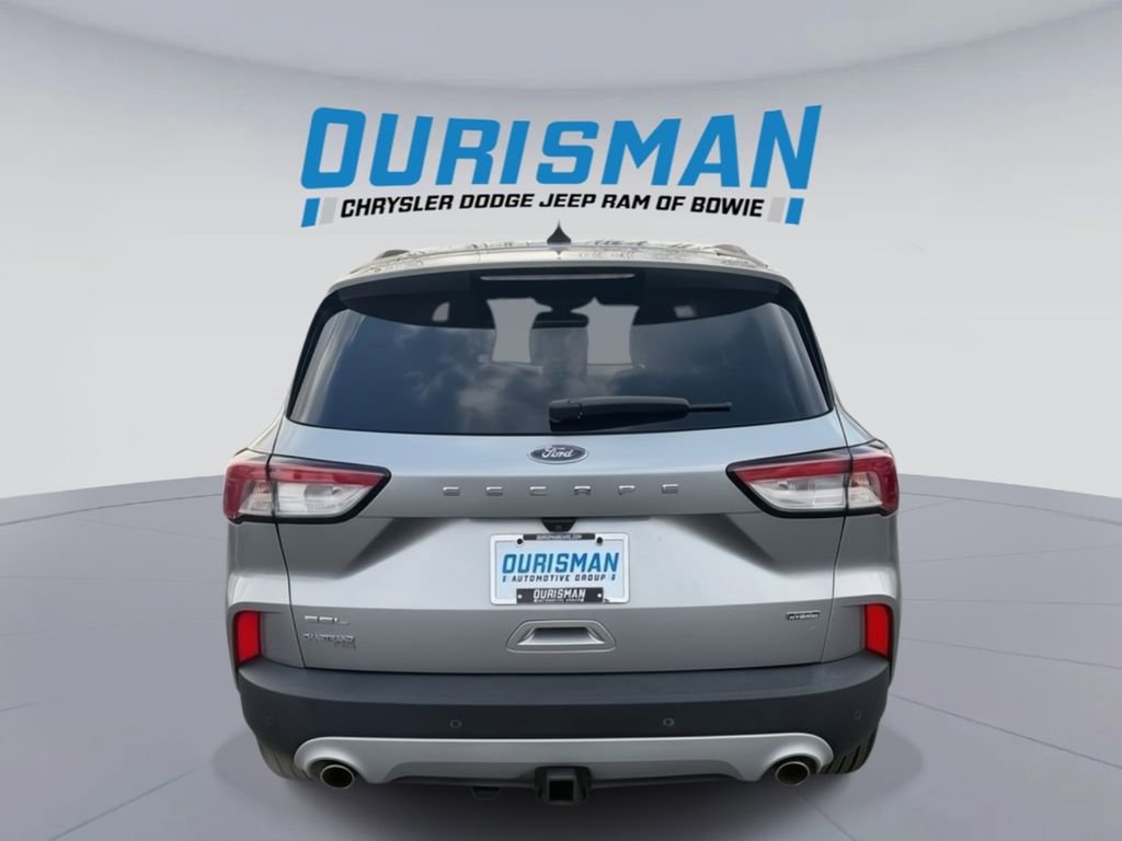 Used 2021 Ford Escape SEL w/ Class II Trailer Tow Package image 4