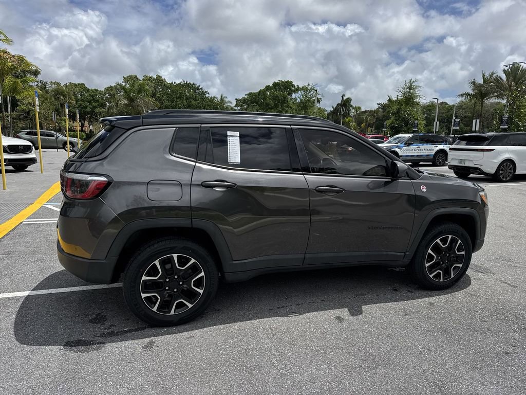 Used 2020 Jeep Compass Trailhawk AWD/4WD image 4