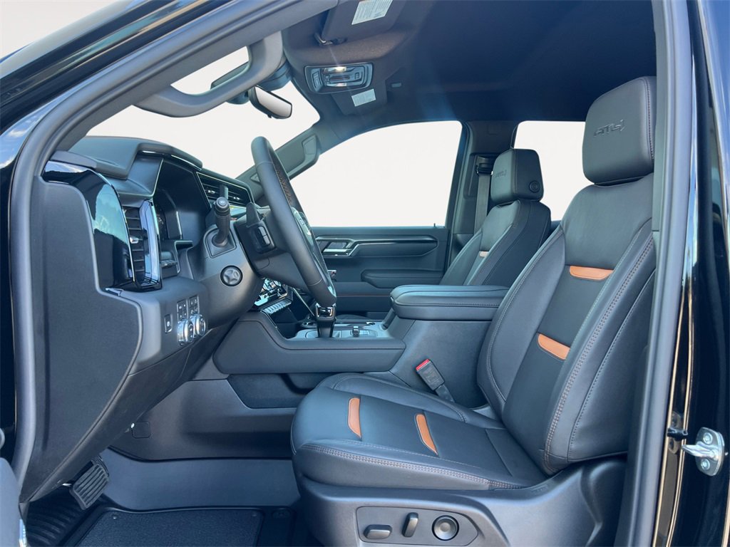 New 2026 GMC Sierra 1500 AT4 w/ Technology Package image 9