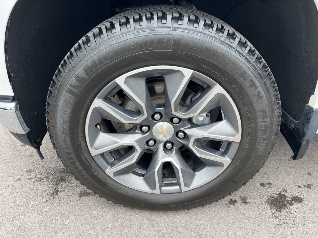 Used 2020 Chevrolet Silverado 1500 LT w/ All-Star Edition image 8