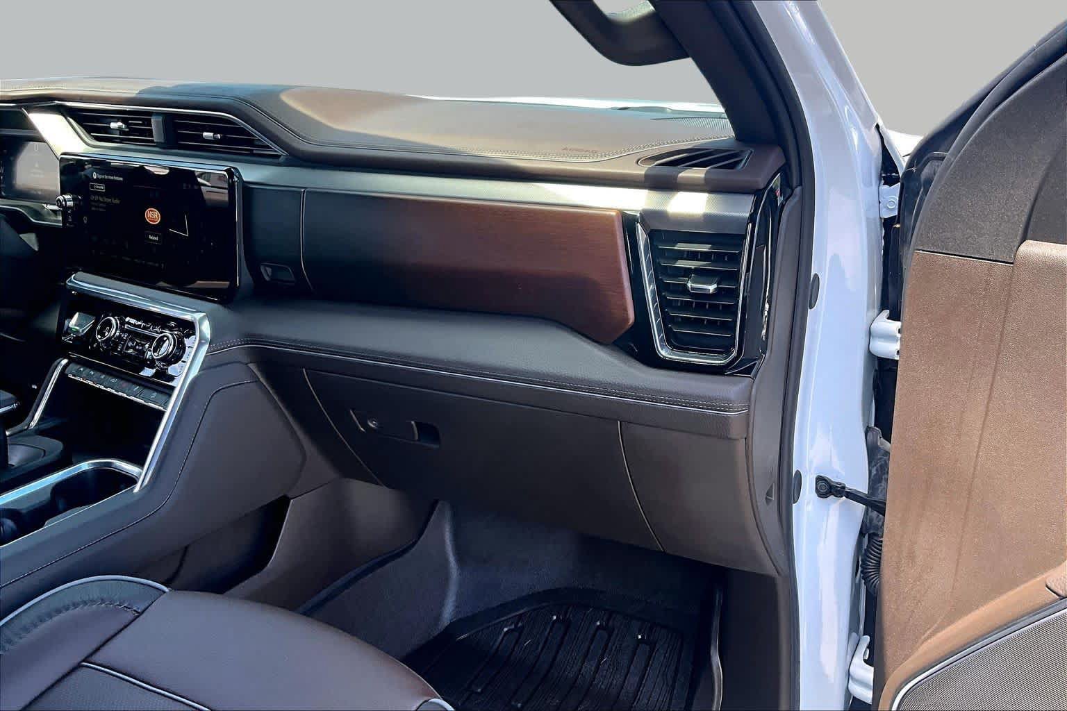 Used 2026 GMC Sierra 1500 Denali AWD/4WD image 19