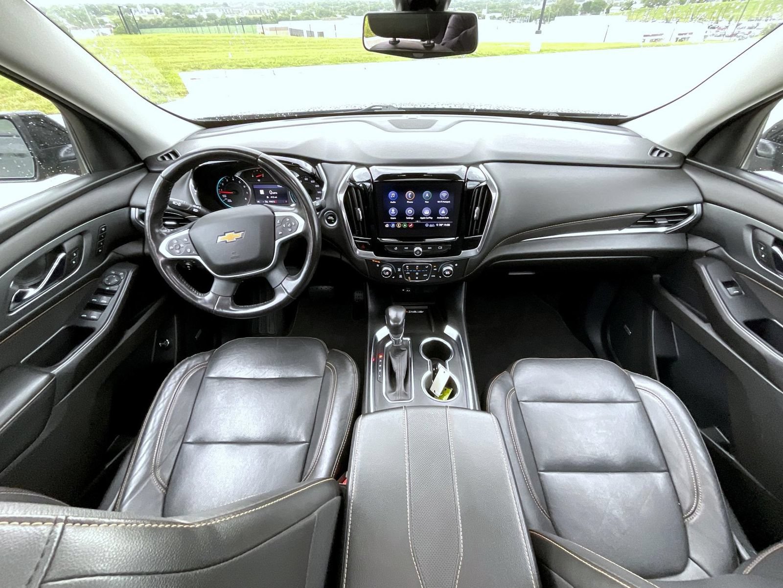 Used 2021 Chevrolet Traverse Premier w/ Redline Edition AWD/4WD image 15