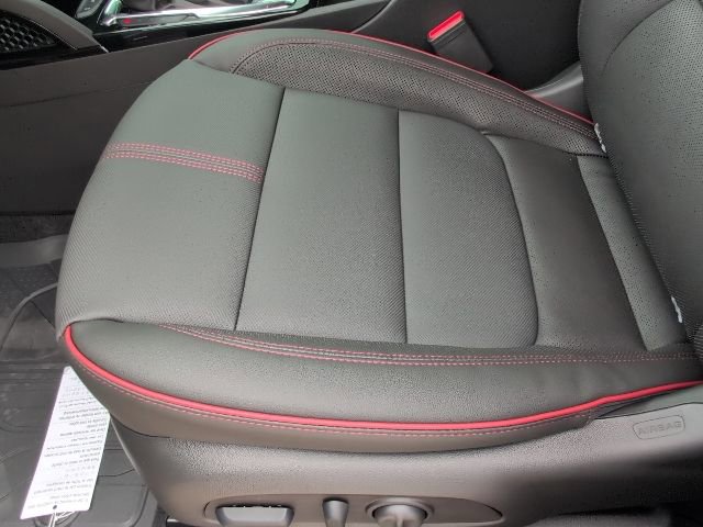New 2026 Chevrolet TrailBlazer RS w/ Convenience Package FWD image 12