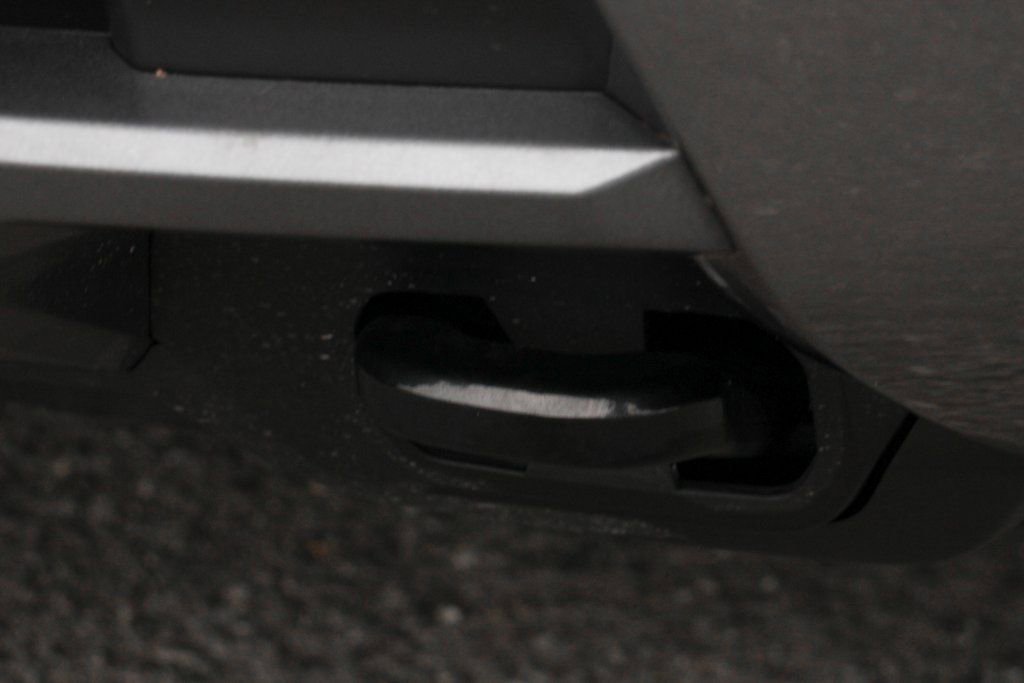 Used 2025 Nissan Frontier SV image 41